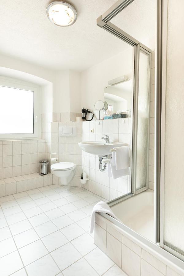 Hotel Landgasthof Zum Pflug Kleines Wiesental Esterno foto