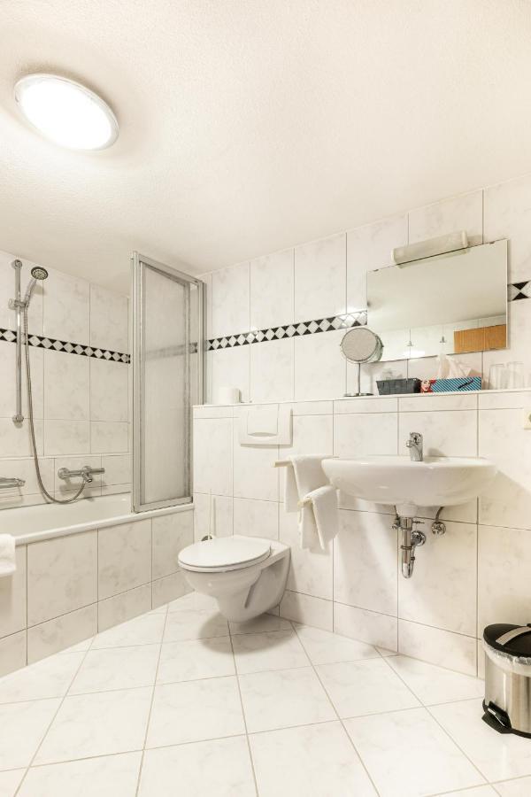 Hotel Landgasthof Zum Pflug Kleines Wiesental Esterno foto