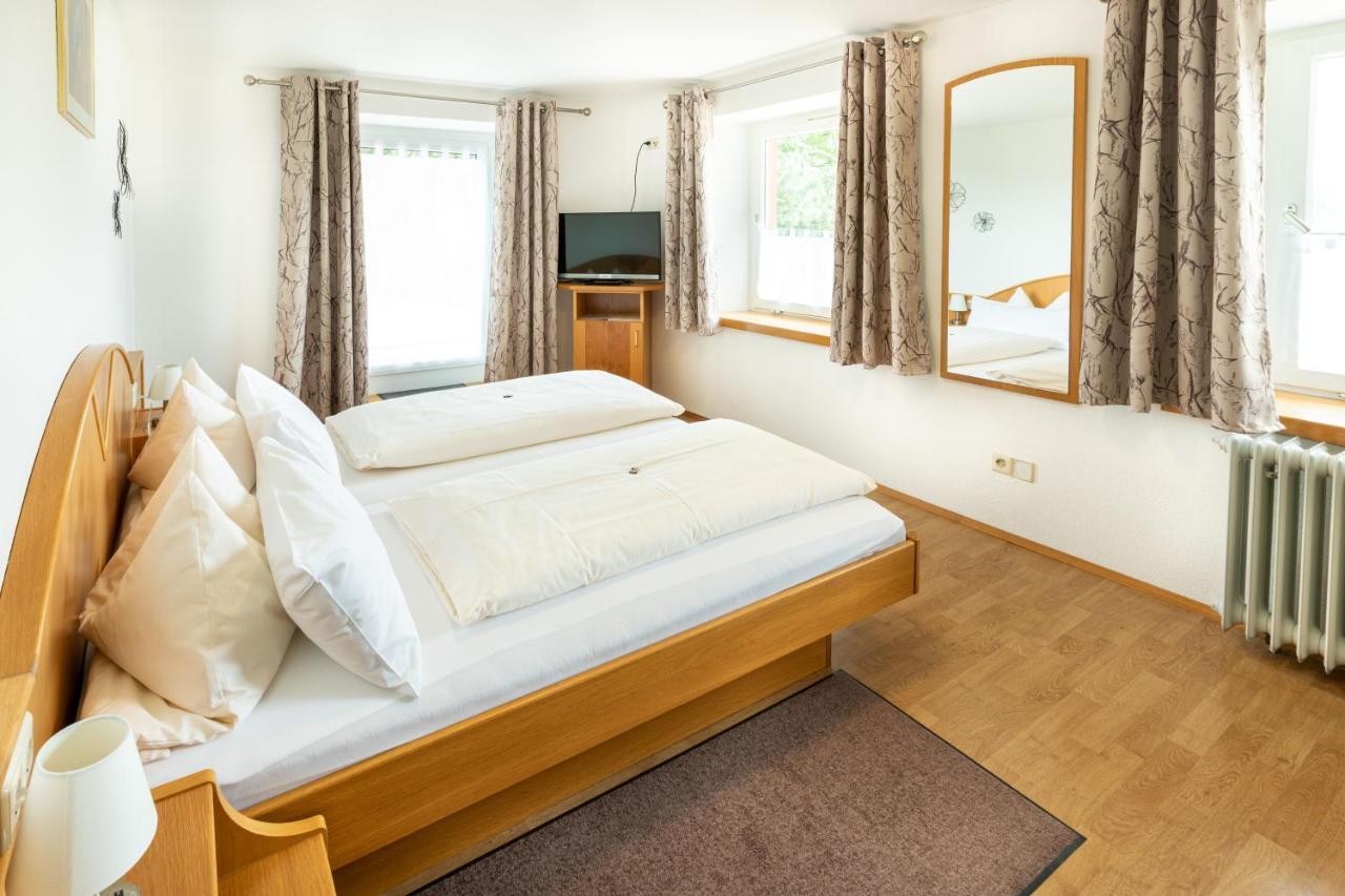 Hotel Landgasthof Zum Pflug Kleines Wiesental Esterno foto